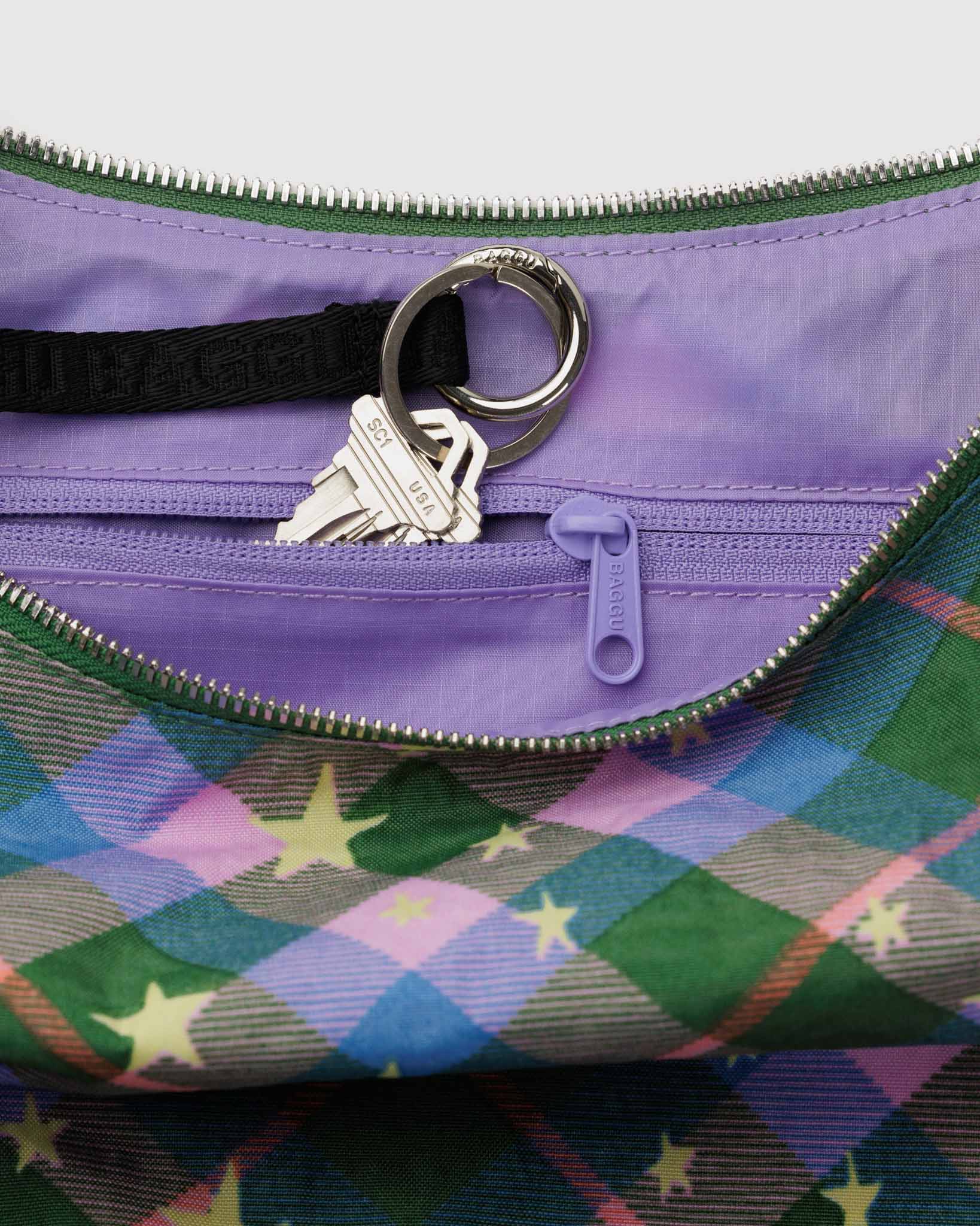 Green Star Plaid Medium Nylon Crescent Bag BAGGU