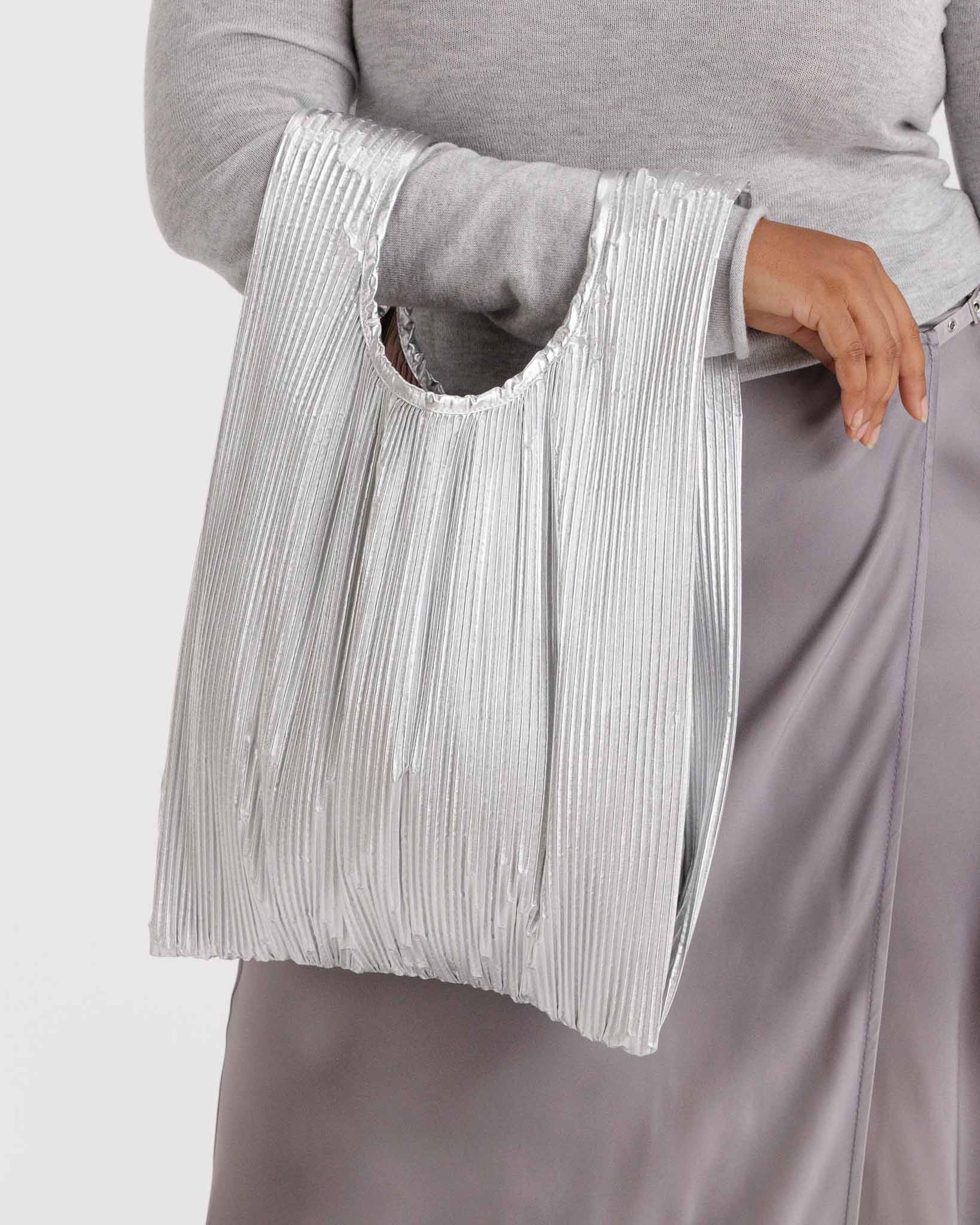 Chrome Metallic Pleated BAGGU | BAGGU | Shopping Tote Bag