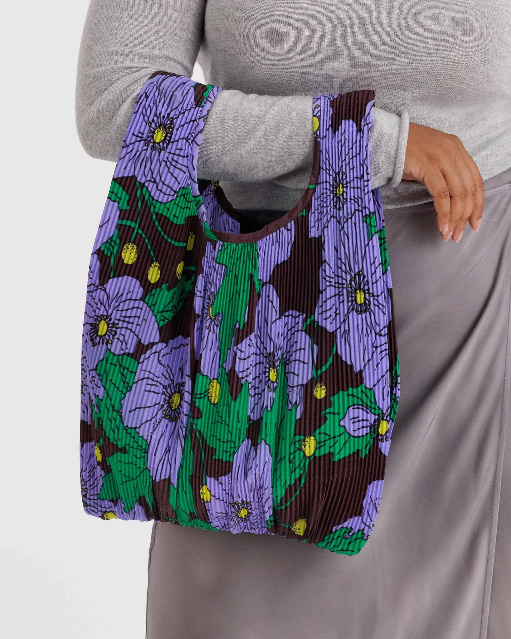 Maroon Poppy Pleated BAGGU | BAGGU | Shopping Tote Bag