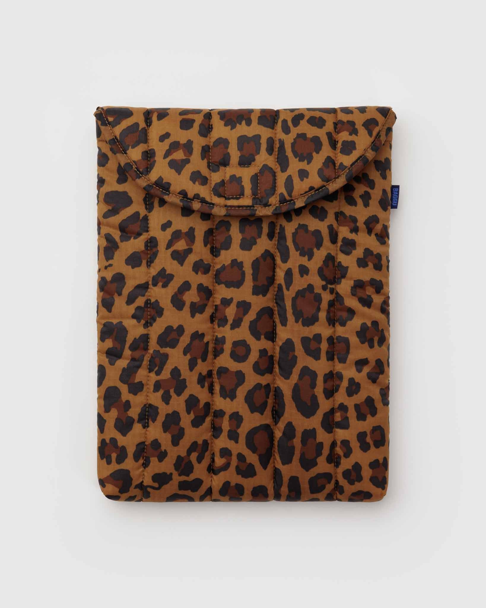 Leopard Puffy Laptop Sleeve 13"/14" BAGGU