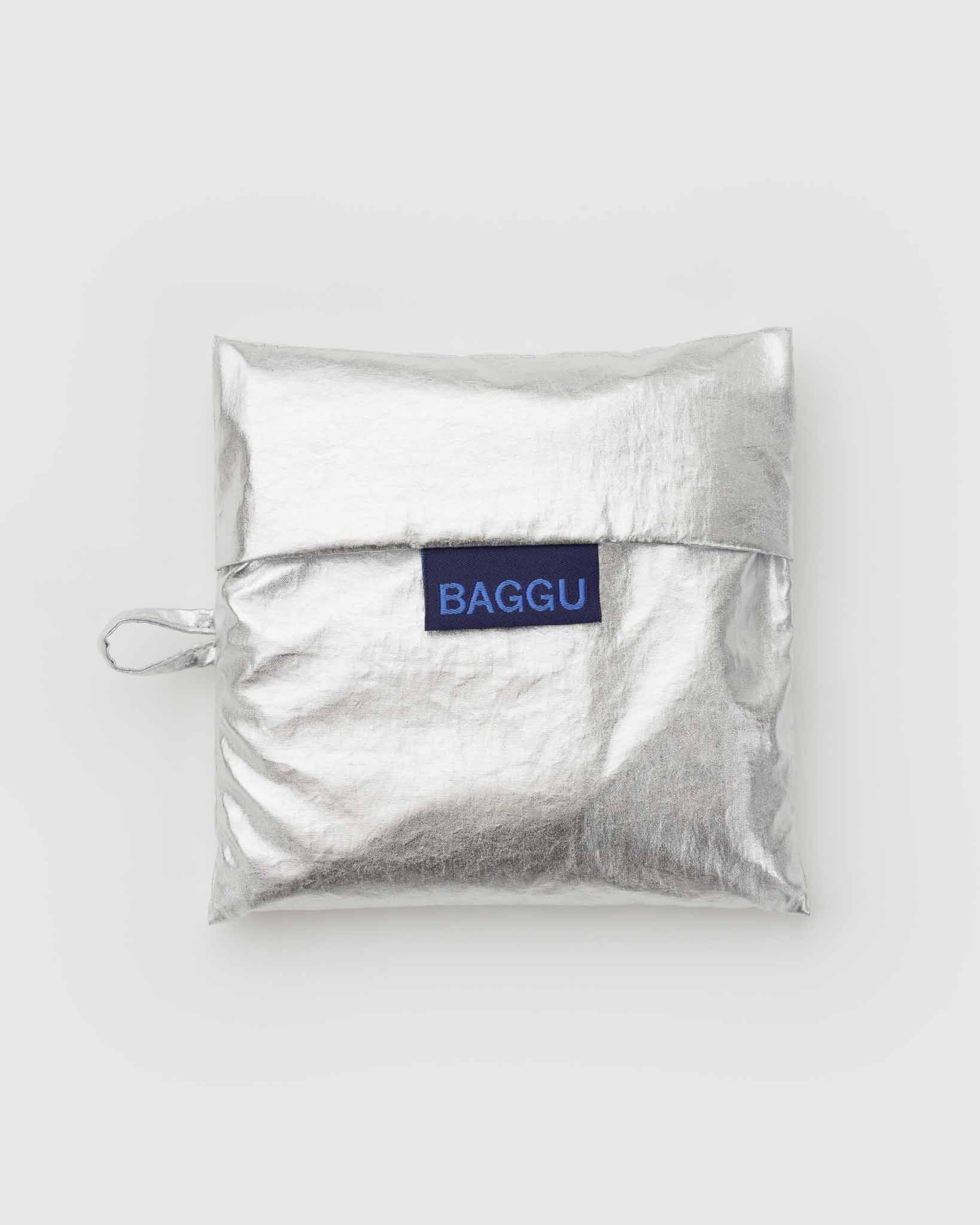 Chrome Metallic Standard Baggu BAGGU