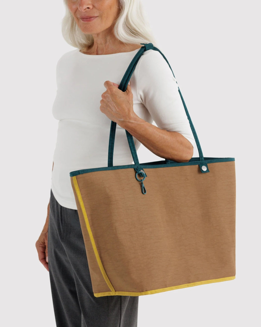 Deep Sea Mix Large Nylon Reversible Tote | BAGGU | Large Nylon Reversible Tote