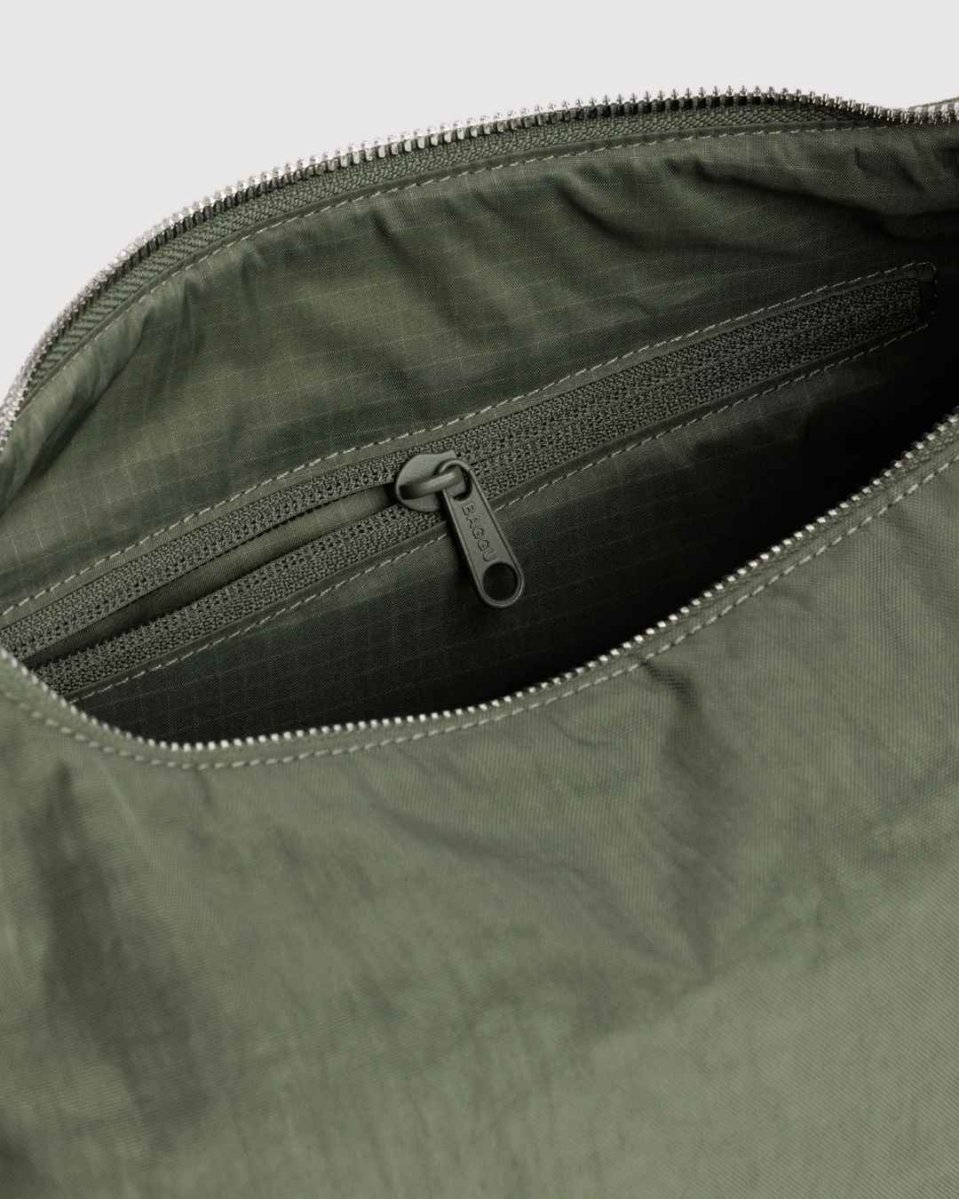 Caper Nylon Meringue Bag