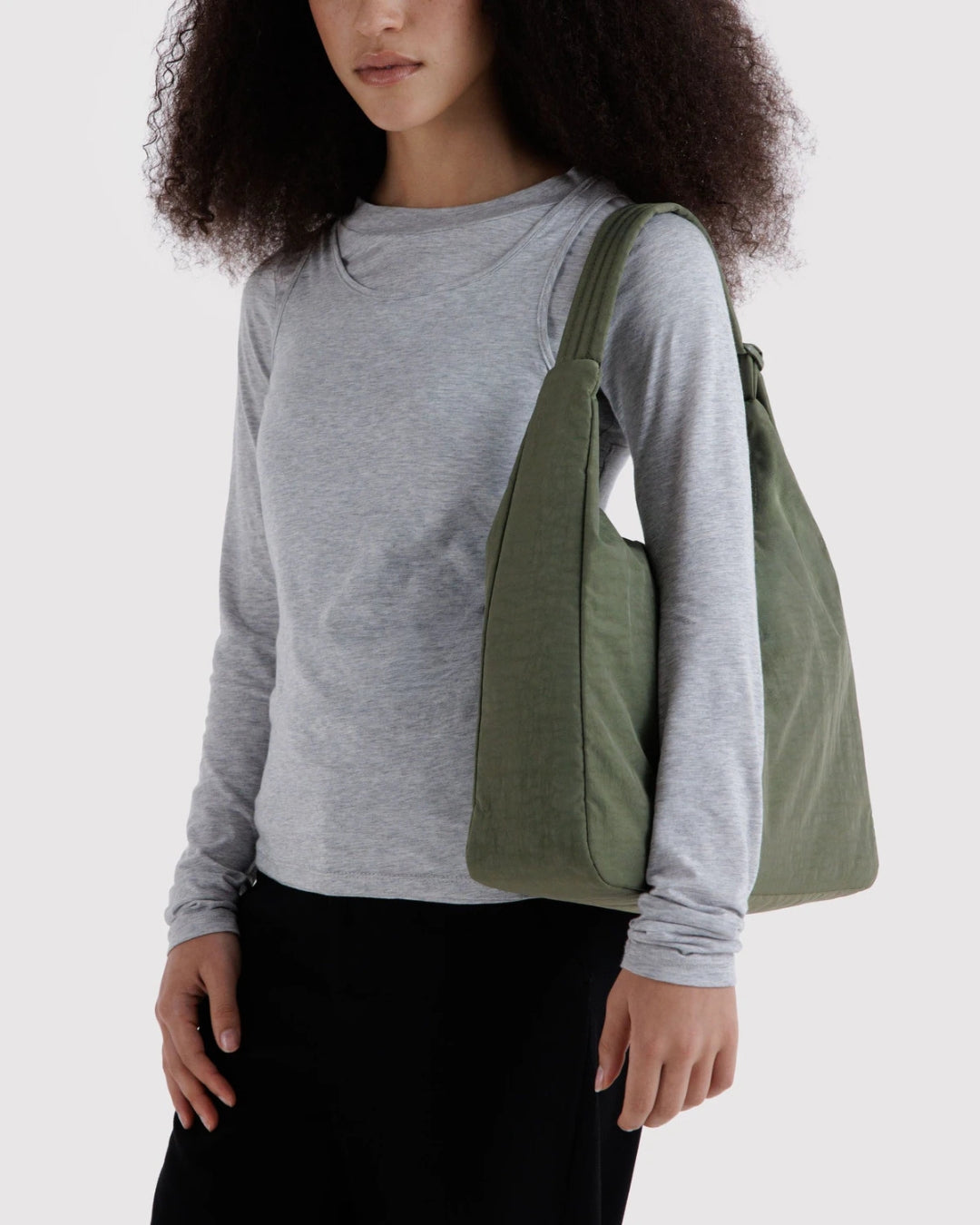Caper Nylon Shoulder Bag | BAGGU | Nylon Shoulder Bag