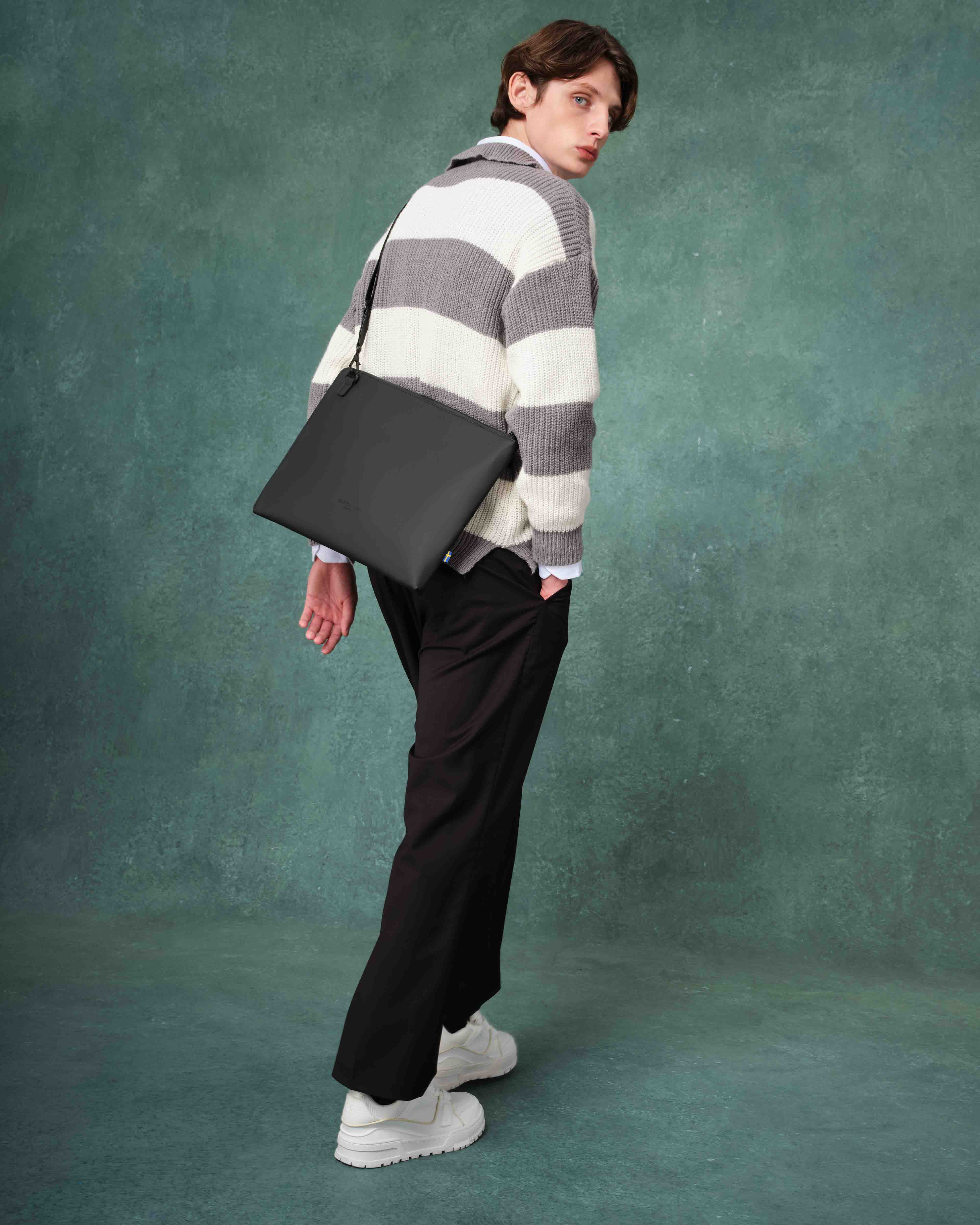 Black Spläsh Laptop Bag 15"/16" Gaston Luga