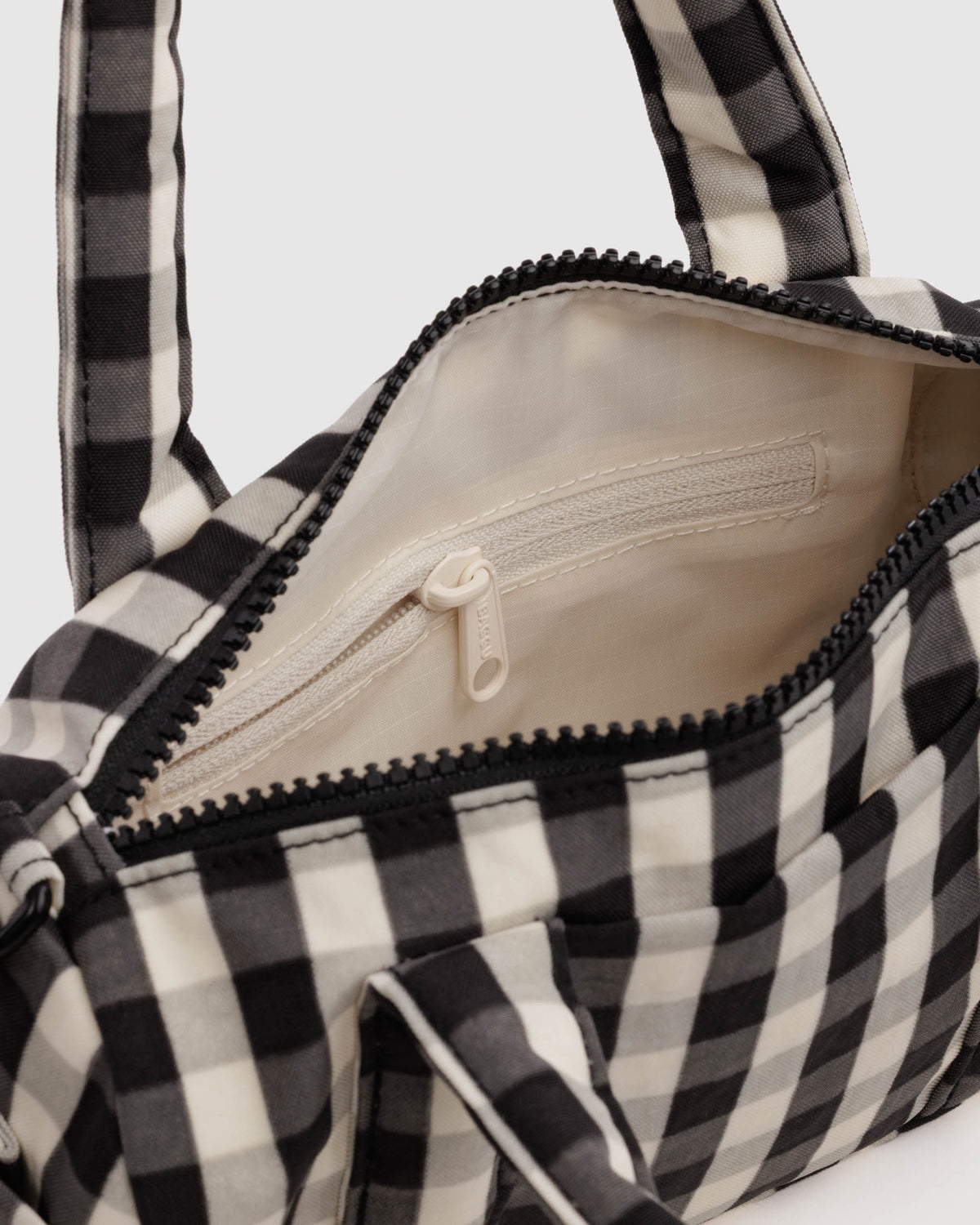 Black and Cream Gingham Small Nylon Duffle Bag | BAGGU | Small Nylon Duffle Bag