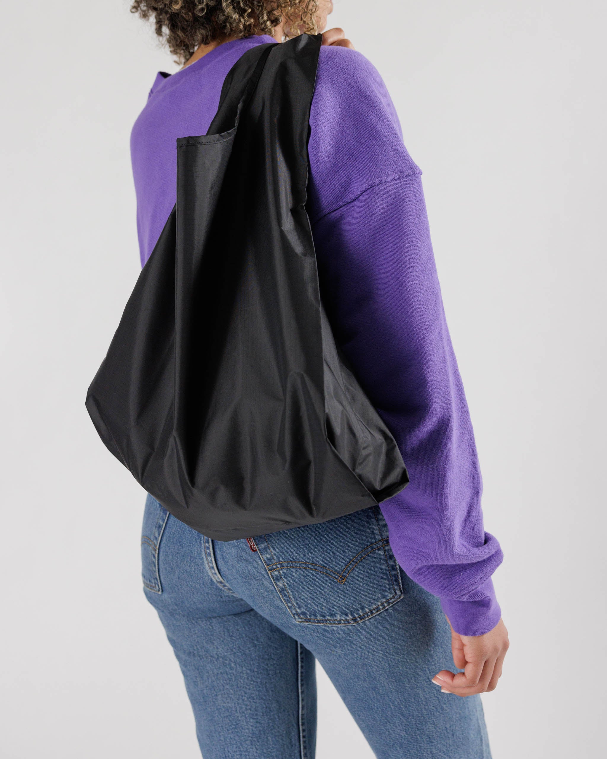 Black Standard BAGGU