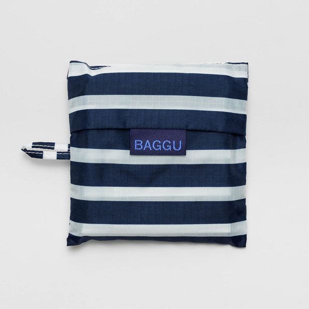 Navy stripe standard Baggu in pouch