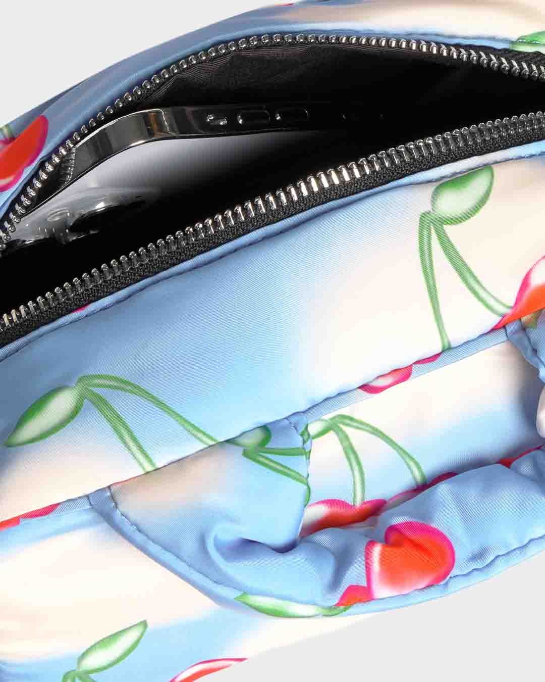 Cherry Sky Bowling Bag WOUF