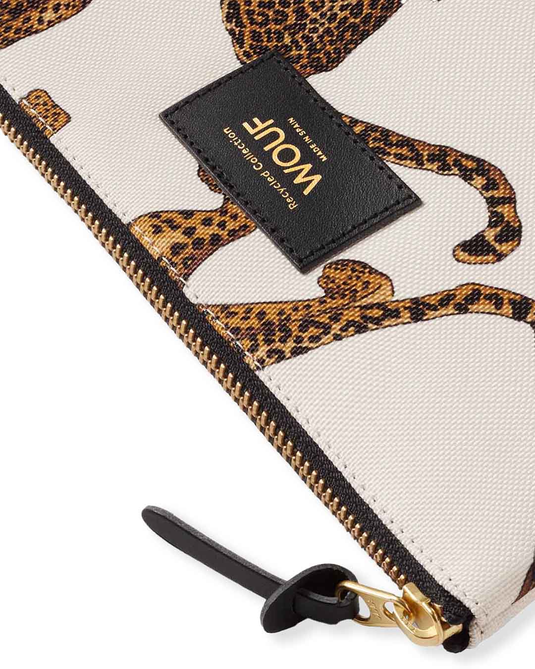 The Leopard Pouch