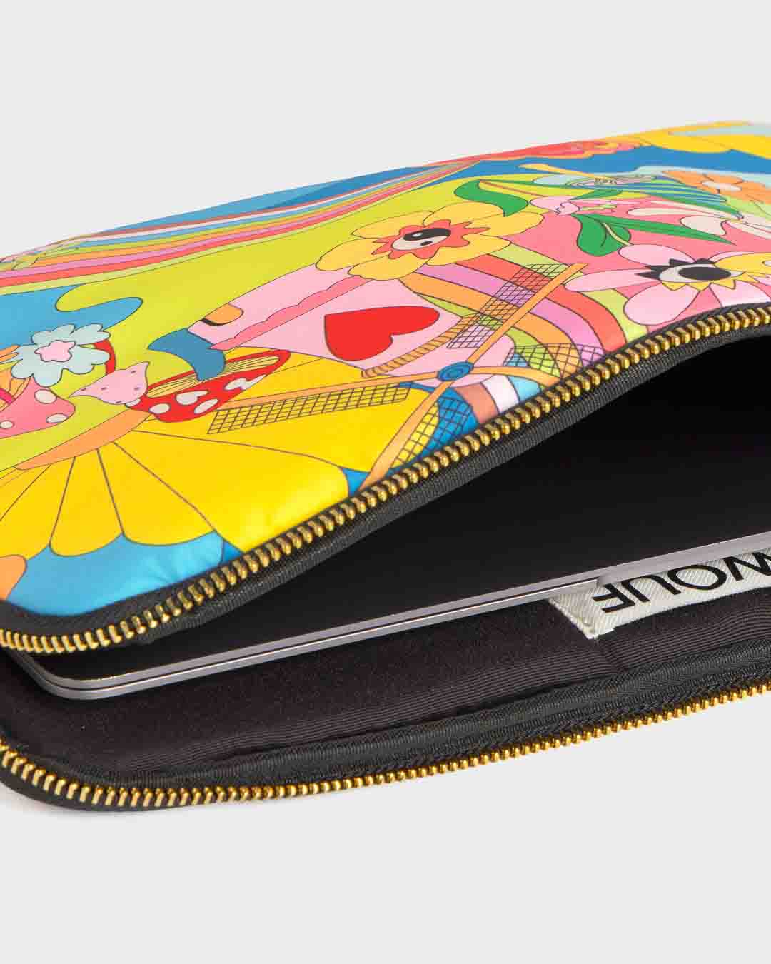 Magic Trip Laptop Sleeve 13" & 14" WOUF