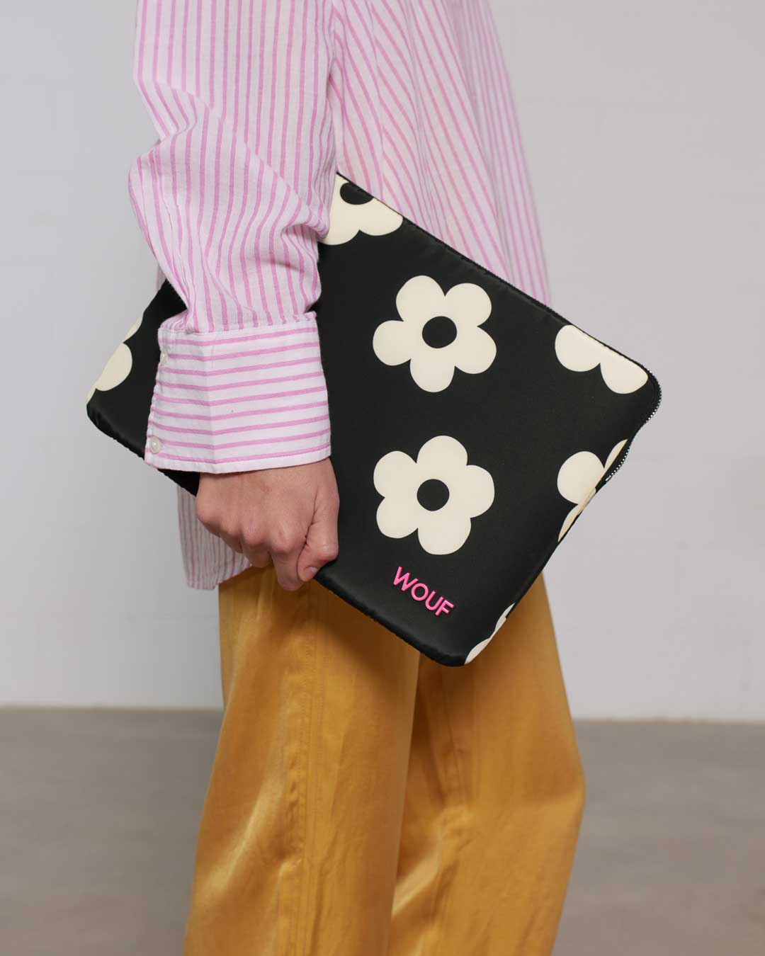 Night Daisy Laptop Sleeve 13" & 14" WOUF