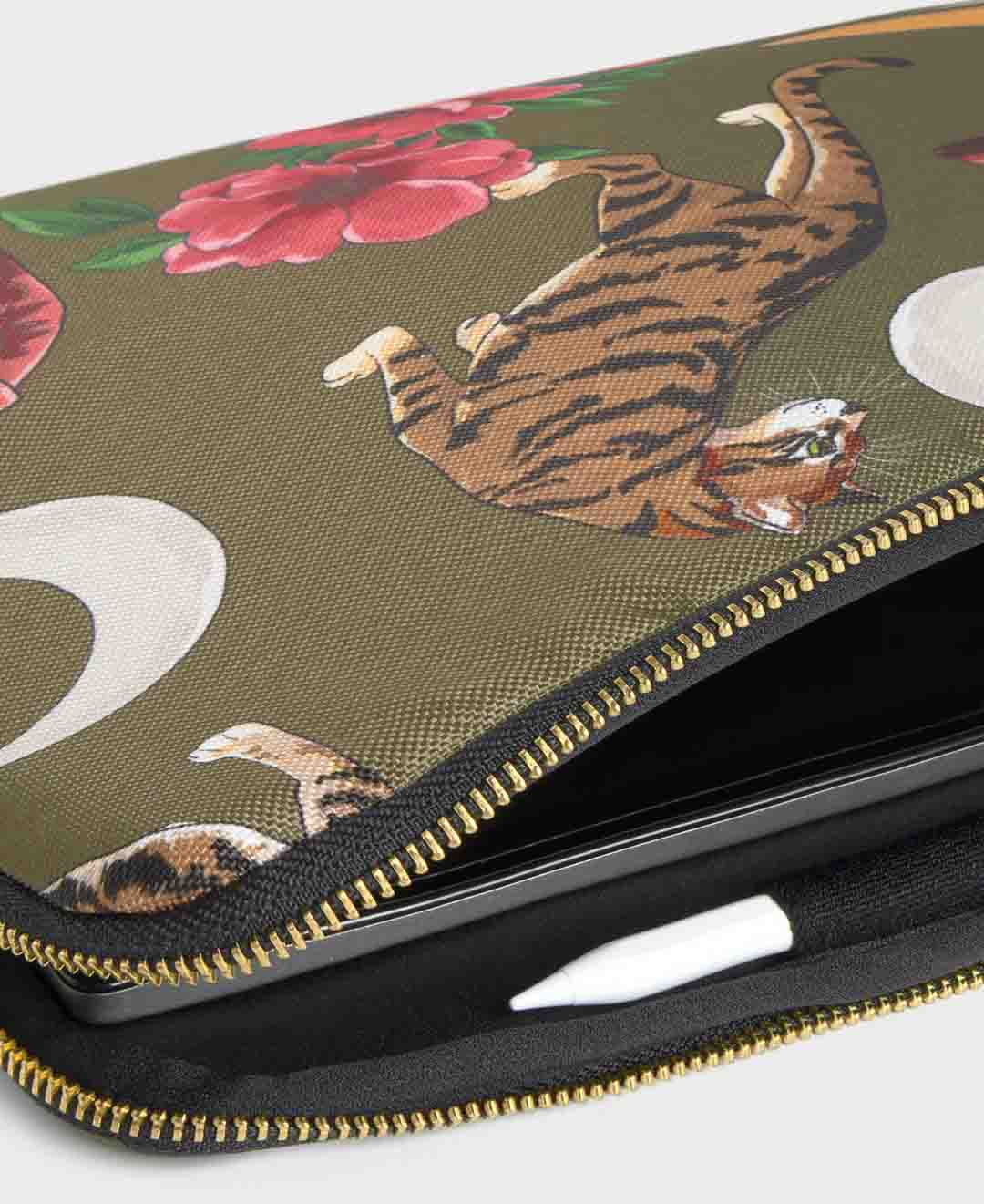 Rodeo iPad Sleeve WOUF | WOUF | Laptop + Tablet Sleeves