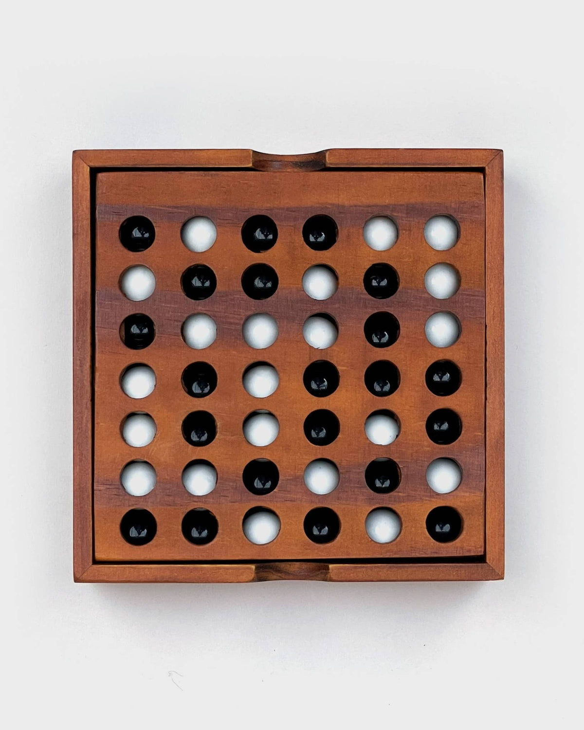 Iron & Glory Wooden Four in a Row Game